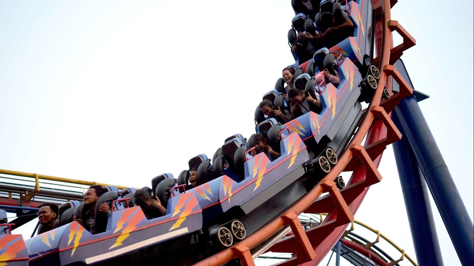 roller-coaster-6485096.jpeg